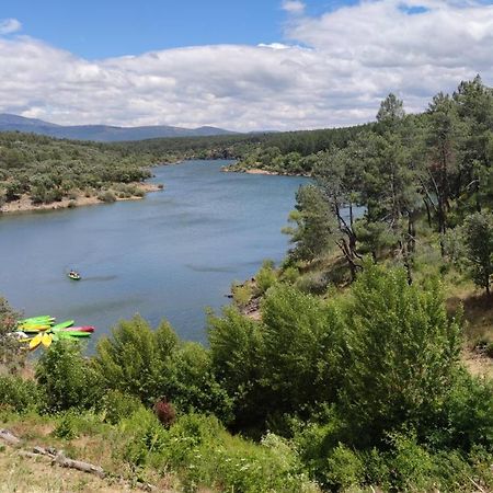 Puente Viejo De Buitrago Casa Enebro Leilighet Buitrago del Lozoya Eksteriør bilde